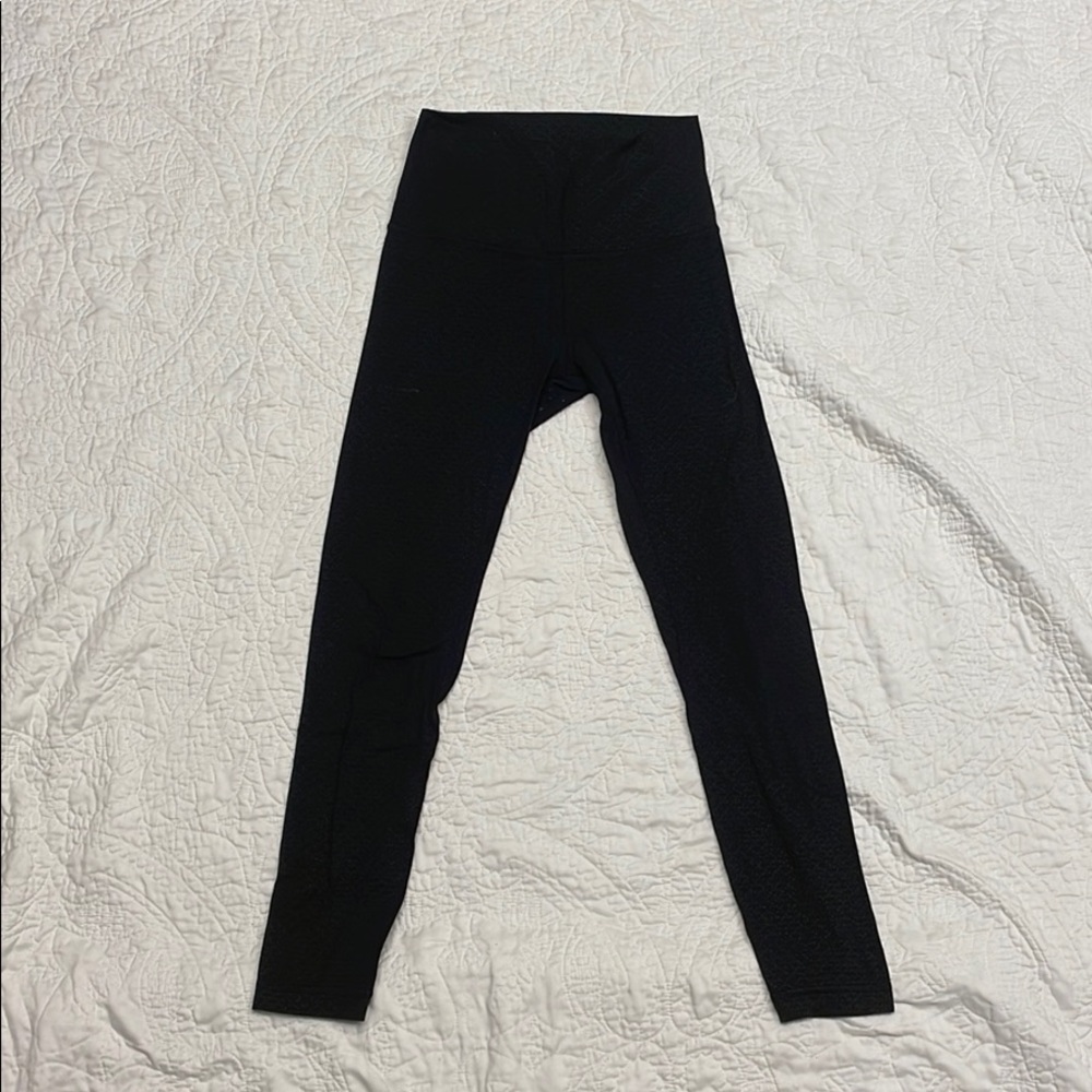 Lululemon black dotted align leggings 27”